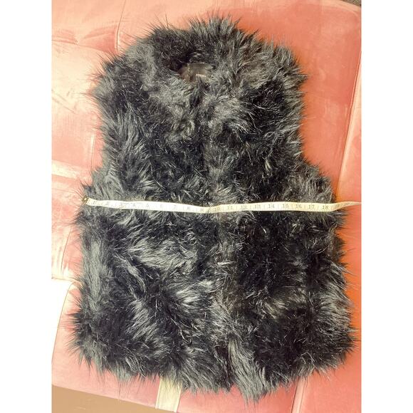 Forever 21 Black Faux Fur 2 clasp Vest Women's Size L - Picture 9 of 12